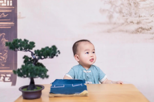 铜陵宝宝眼屎多是什么原因